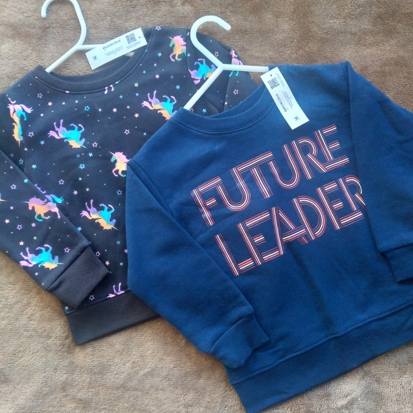 Kids Sweatshirts (2) - Picture 1 of 5